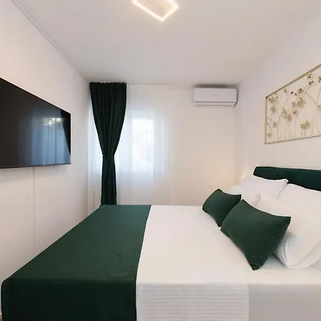 Apartament Nadalina *